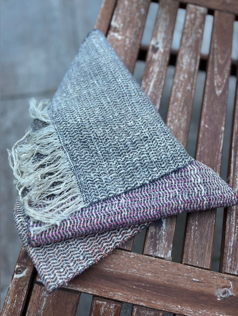 Handwoven scarf in linen and lambswool in autumn colours