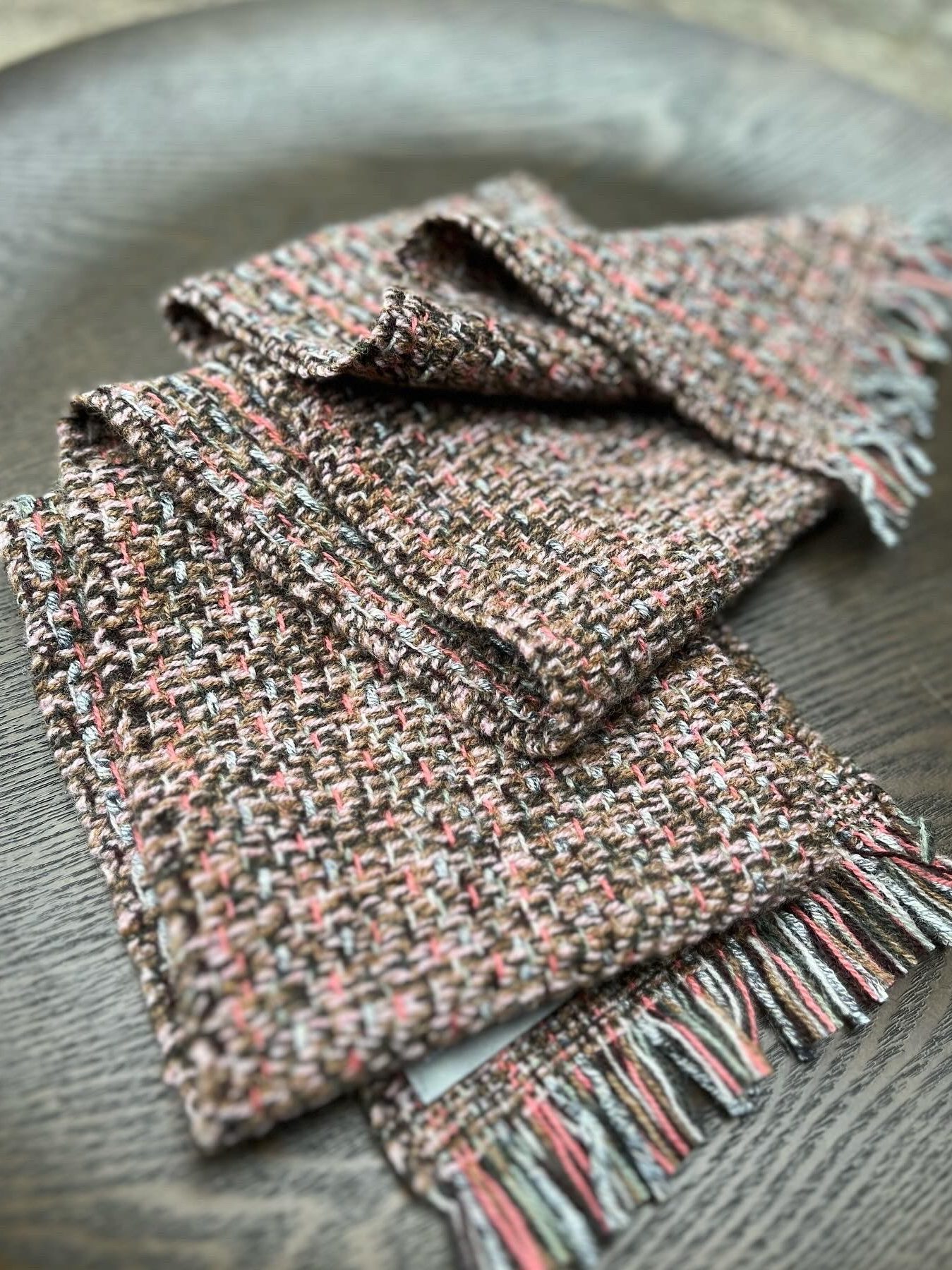 Handwoven tippet scarf