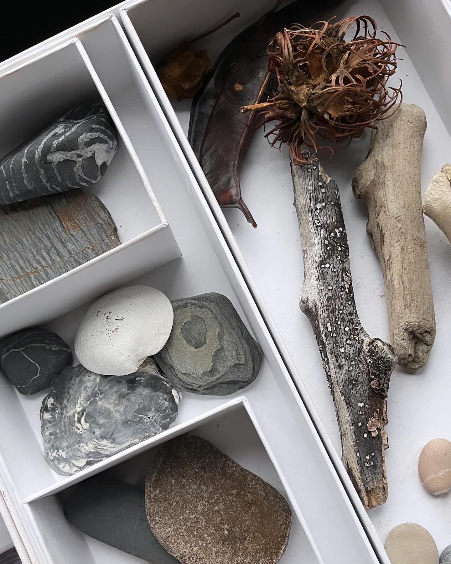 Shells, stones and natural objects as inspiration